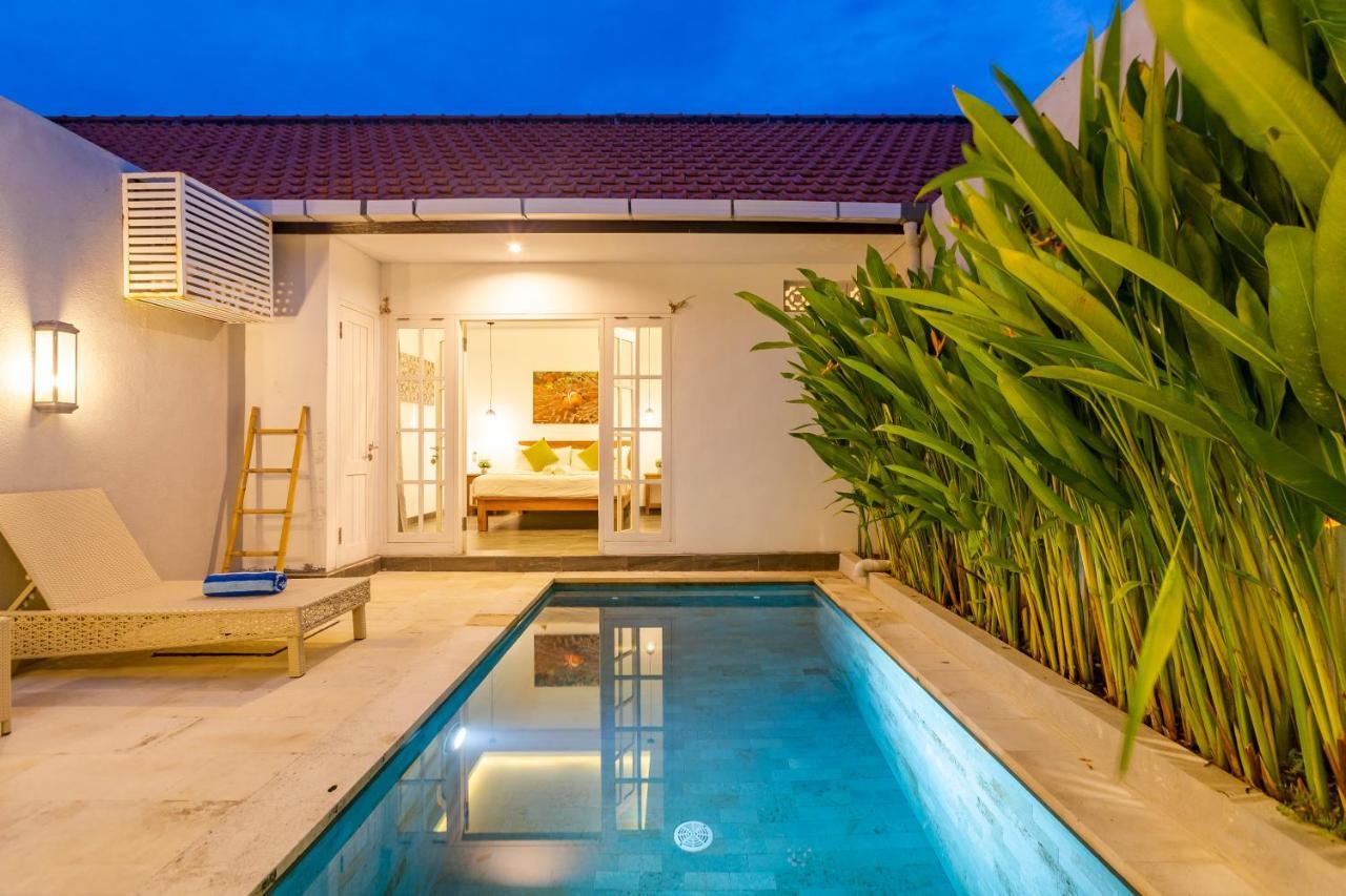 Casa Nisa Seminyak Villa Buitenkant foto