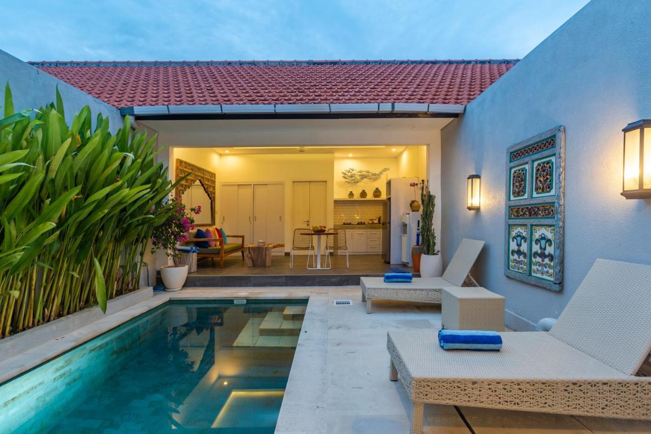 Casa Nisa Seminyak Villa Buitenkant foto