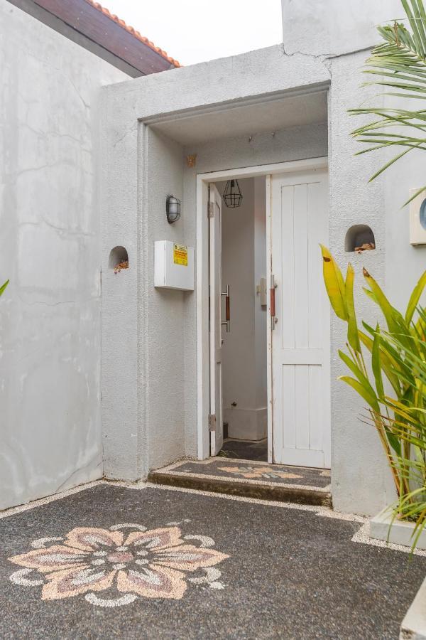 Casa Nisa Seminyak Villa Buitenkant foto